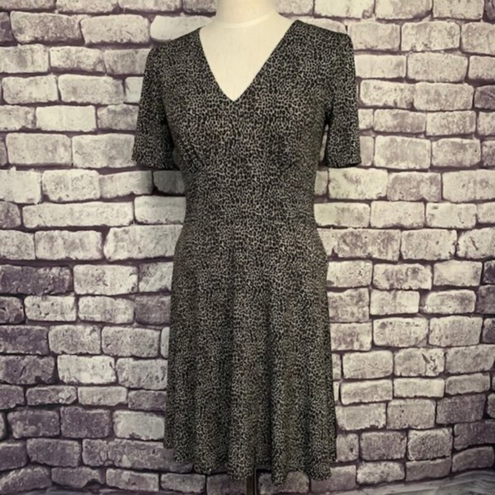 Michael Kors Black & Gray V-Neck Dress Size S